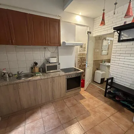 Διαμέρισμα Feel Like In The Center Up To 5 Guests Βουδαπέστη